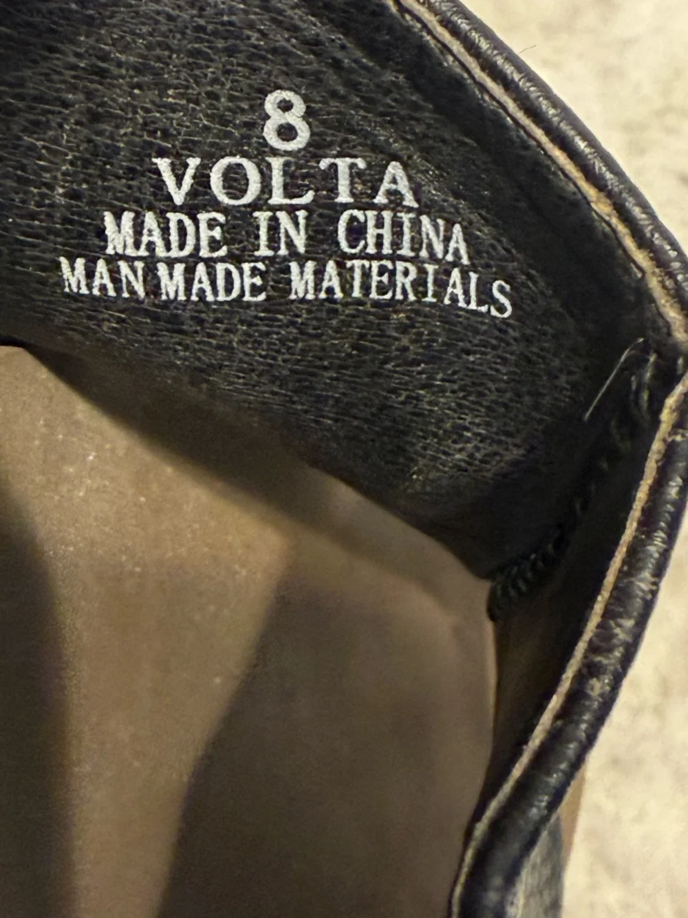Boutique Corkys Volta wedge sandals in black size 8